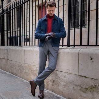 Comment porter un pull à col roulé rouge pour un style chic decontractés