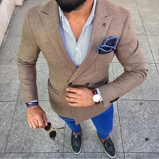 Comment porter une montre rouge pour un style chic decontractés quand il fait chaud