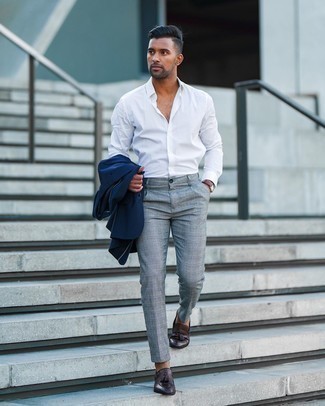 Comment porter une montre rouge pour un style chic decontractés quand il fait chaud