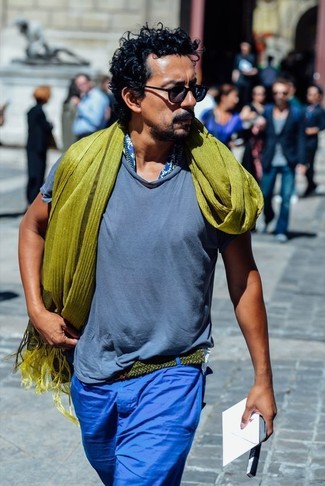 Comment porter une écharpe en été