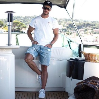 Comment porter un short avec des chaussures de sport