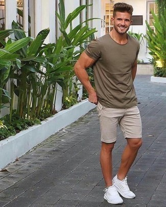 Comment porter un short avec des chaussures de sport