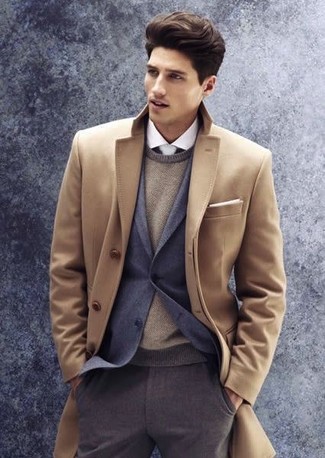 Comment porter une veste argentée pour un style chic decontractés quand il fait frais