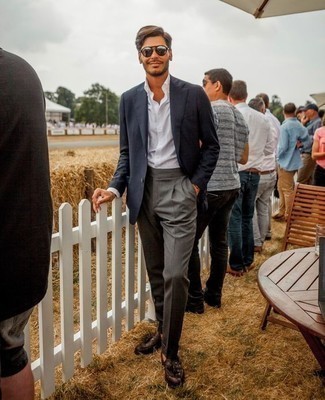 Comment porter des lunettes de soleil argentées pour un style elégantes