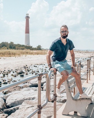 Comment porter des lunettes de soleil argentées