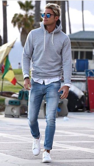Comment porter un jean skinny à 20 ans