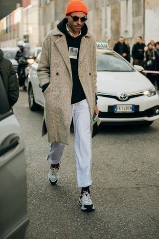 Comment porter des baskets pour un style decontractés quand il fait froid