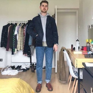 Comment porter des chaussettes pour un style chic decontractés au printemps
