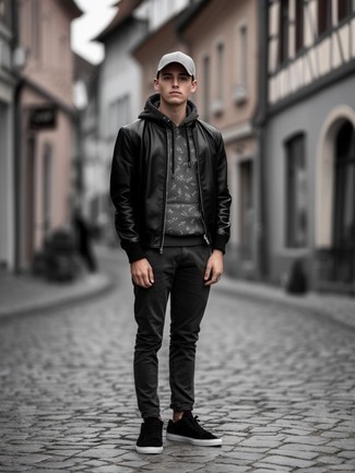 Comment porter des chaussettes quand il fait chaud à l'adolescence