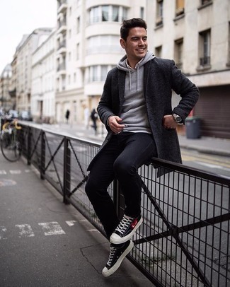 Comment porter des chaussettes en automne