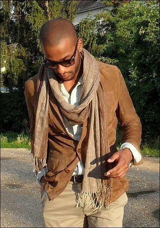 Comment porter une veste en daim quand il fait chaud