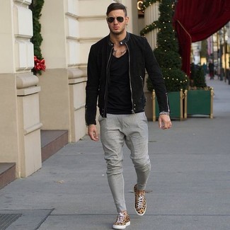 Comment porter une veste en daim quand il fait chaud