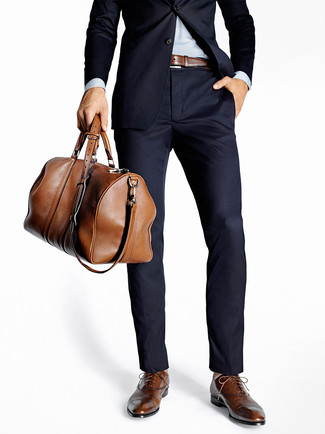 Comment porter un costume pour un style elégantes