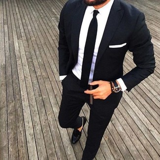 Comment porter un costume pour un style elégantes