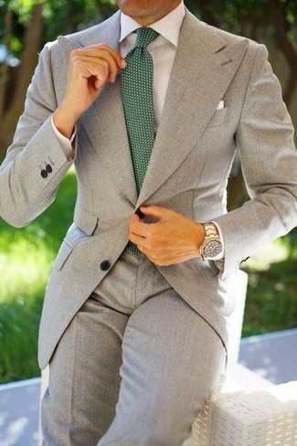 Comment porter un costume pour un style elégantes