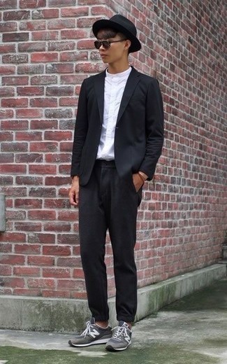 Comment porter un costume pour un style chic decontractés à l'adolescence