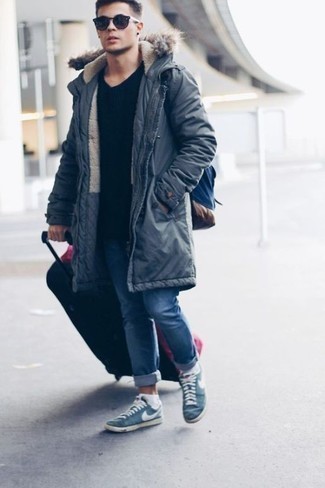 Comment porter une valise pour un style decontractés quand il fait frais