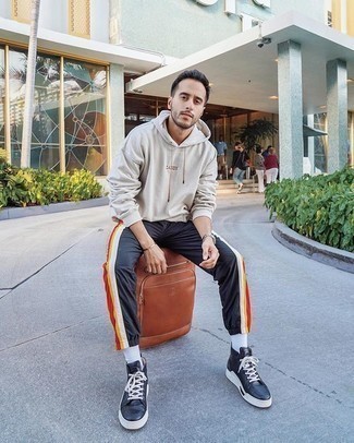 Comment porter une valise pour un style relax quand il fait chaud