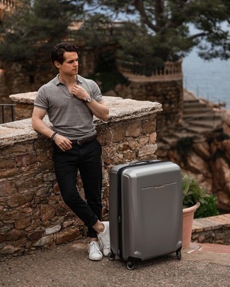 Comment porter une valise en été