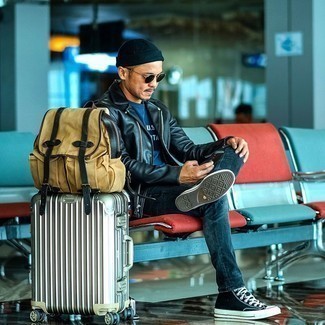 Comment porter une valise pour un style relax quand il fait chaud