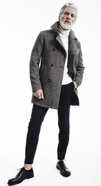 Comment porter un pull pour un style chic decontractés au printemps après 40 ans