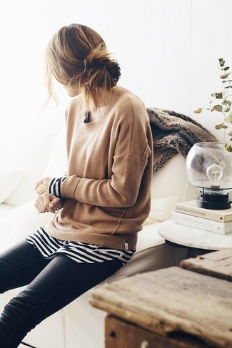 Comment porter un pull pour un style chic decontractés quand il fait chaud