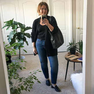 Comment porter un pull pour un style chic decontractés quand il fait chaud après 40 ans