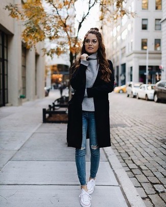 Comment porter un pull pour un style relax quand il fait chaud