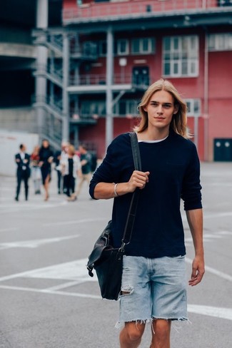 Comment porter un pull en été à l'adolescence