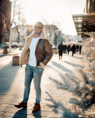 Comment porter un pull pour un style decontractés en hiver
