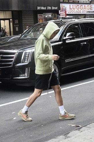 Comment porter un pull pour un style relax au printemps à l'adolescence