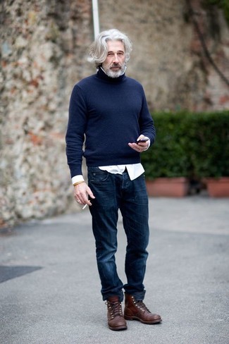 Comment porter un pull pour un style chic decontractés au printemps après 40 ans
