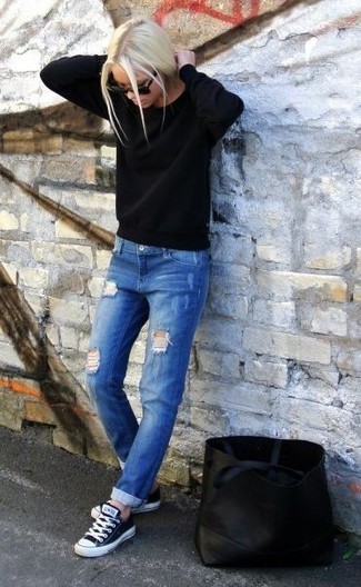 Comment porter un pull pour un style relax quand il fait chaud