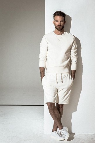 Comment porter un pull pour un style relax