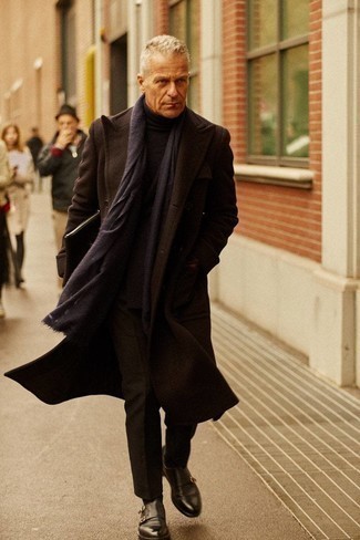Comment porter un pull pour un style elégantes quand il fait froid après 50 ans