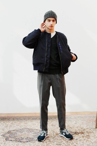 Comment porter un pull en v sans manches à l'adolescence