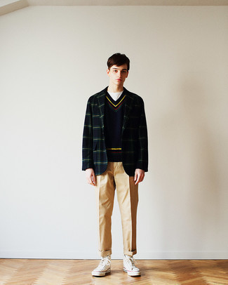 Comment porter un pull en v sans manches à l'adolescence