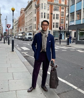 Comment porter un pull en v sans manches pour un style elégantes