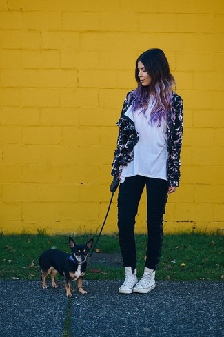 Comment porter un pantalon de jogging au printemps