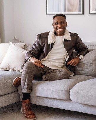Comment porter un sweat-shirt en hiver