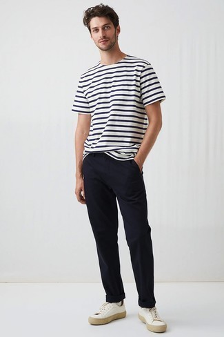 T-shirt à col rond à rayures horizontales blanc et bleu marine Prada