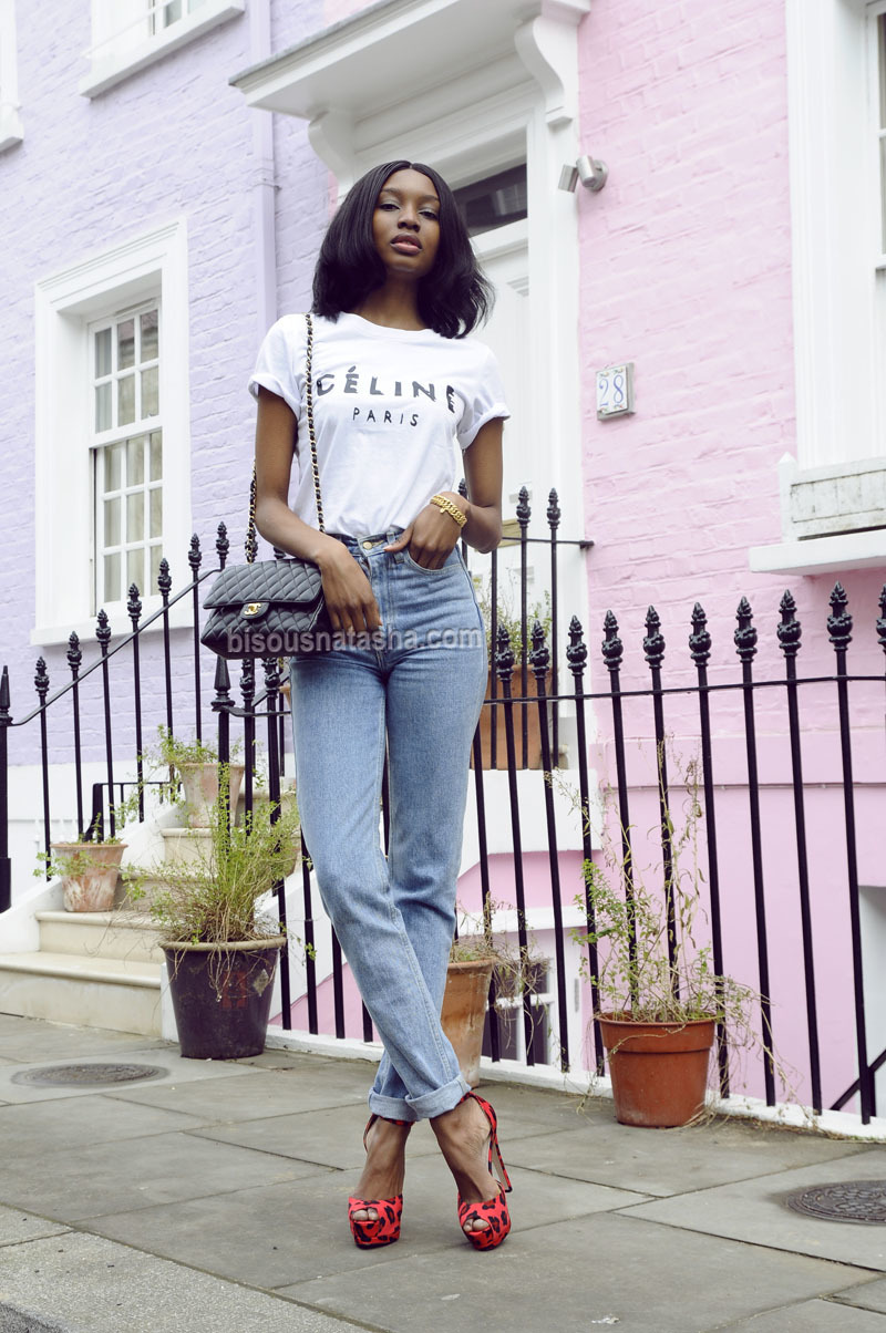 red t shirt with light blue jeans