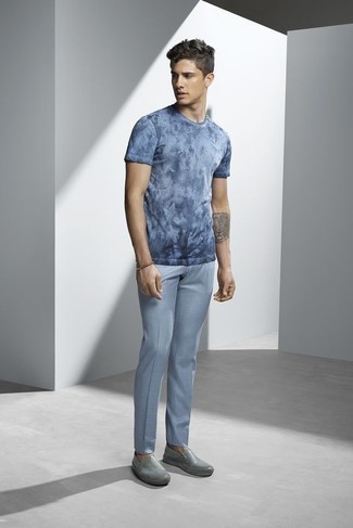 T-shirt à col rond imprimé tie-dye bleu clair John Elliott