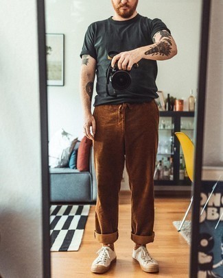 Pantalon chino en velours côtelé marron Emporio Armani
