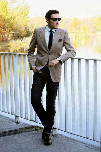 Comment porter un blazer marron clair