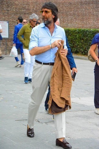 Comment porter un blazer marron clair