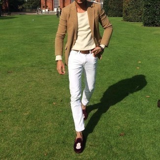 Comment porter un blazer marron clair