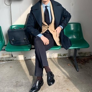 Comment porter un blazer marron clair