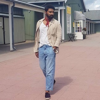 Comment porter un blazer marron clair