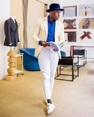 Comment porter un blazer marron clair